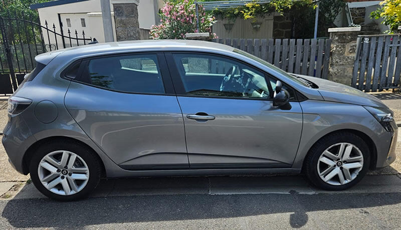 Clio v dci 1.5 dci 100 restyle auto ecole